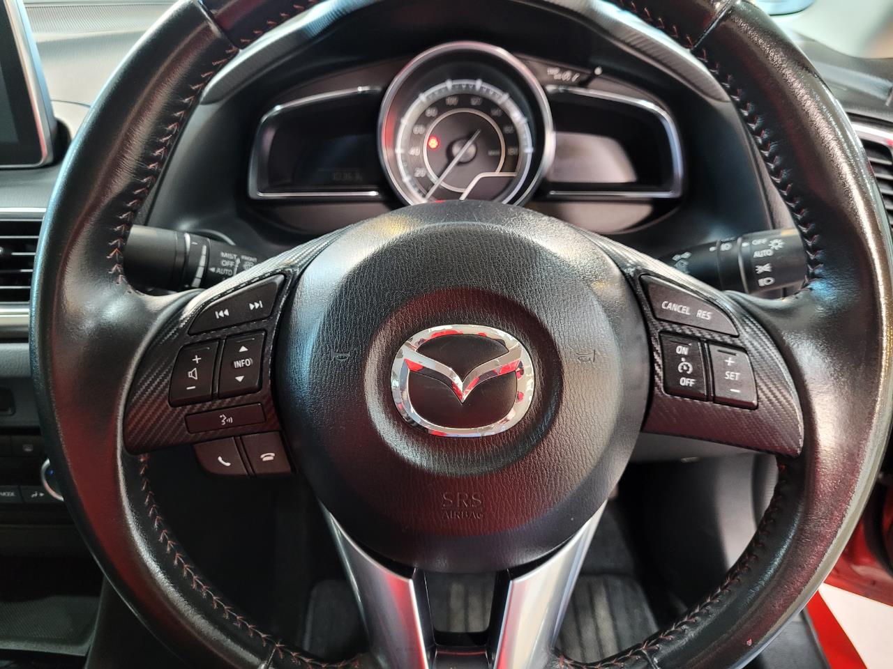 2015 Mazda Axela
