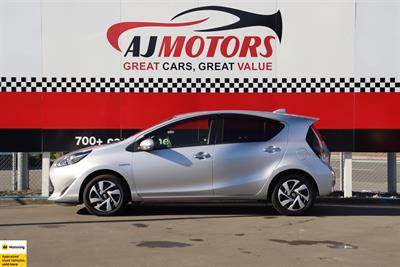 2019 Toyota Aqua - Thumbnail