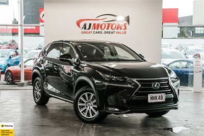 2015 Lexus NX 300h - Thumbnail