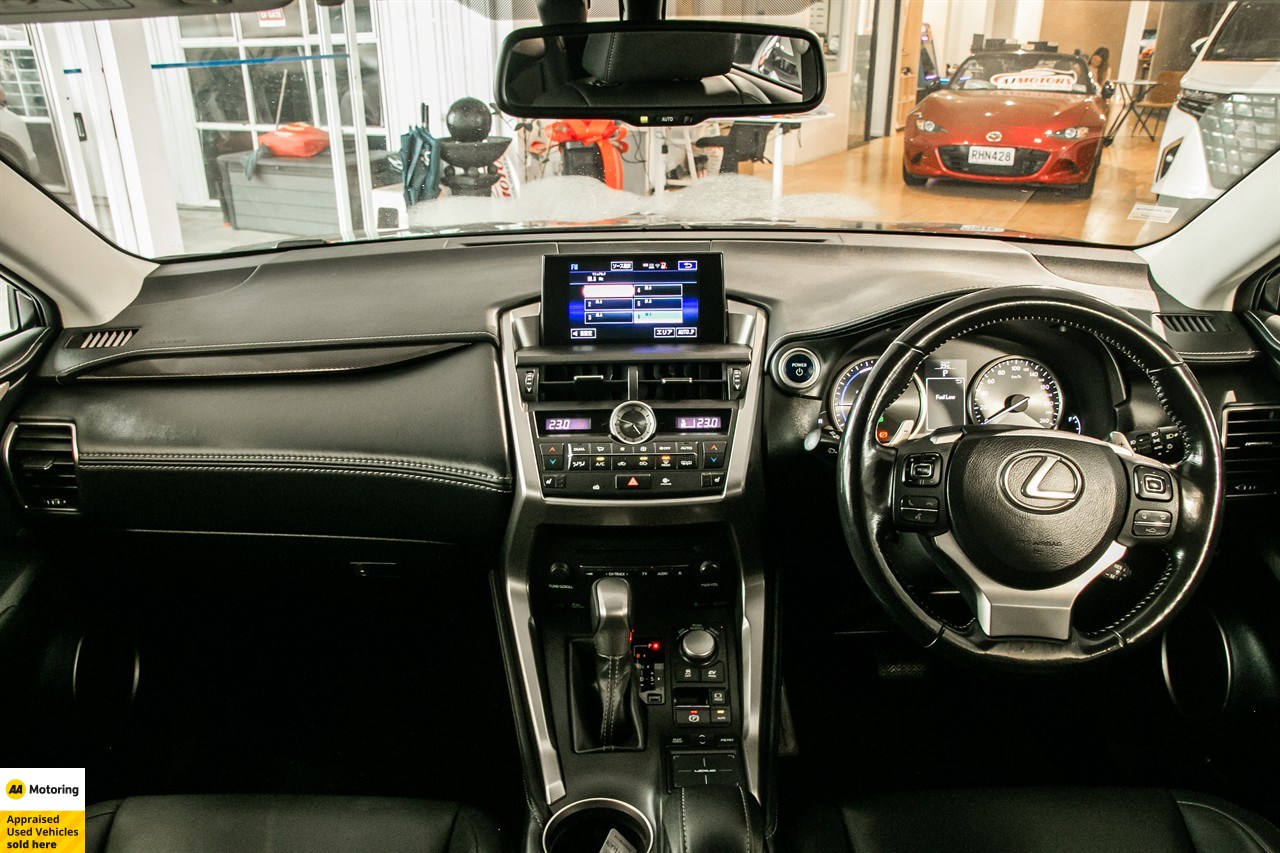 2015 Lexus NX 300h