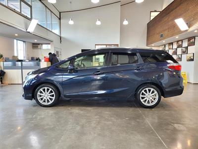 2015 Honda Shuttle - Thumbnail
