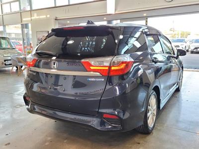 2015 Honda Shuttle - Thumbnail