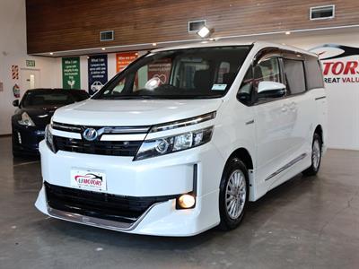2014 Toyota Voxy - Thumbnail