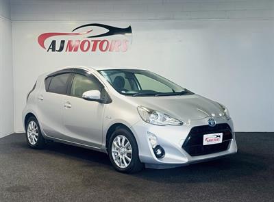 2015 Toyota Aqua - Thumbnail