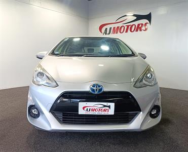 2015 Toyota Aqua - Thumbnail