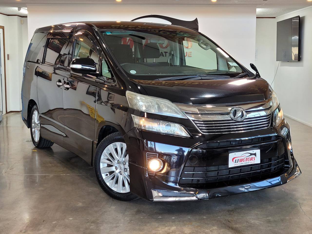 2012 Toyota Vellfire