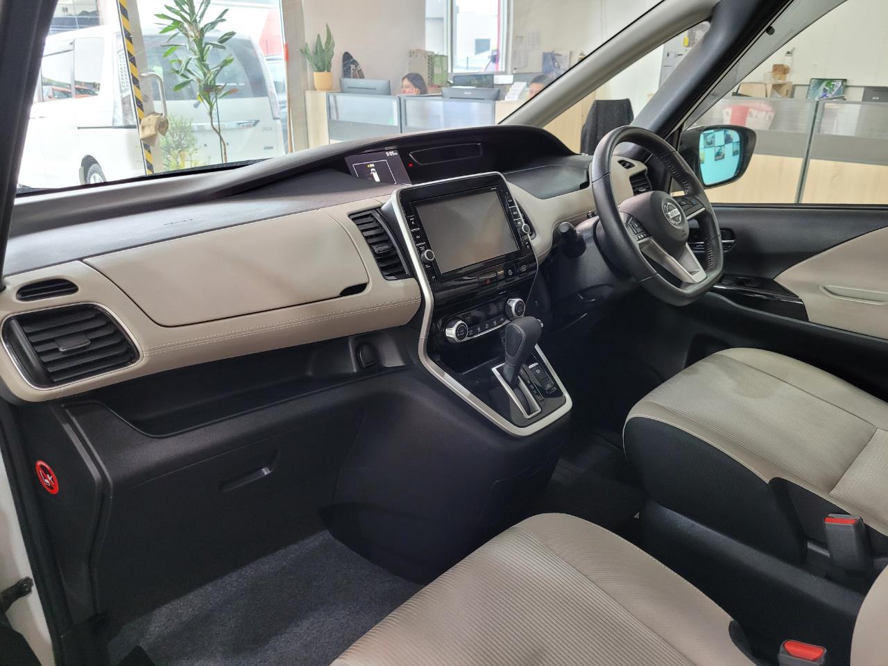 2018 Nissan Serena