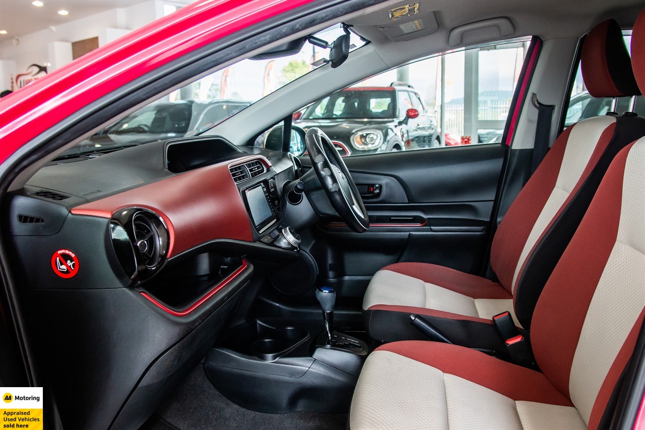 2016 Toyota Aqua
