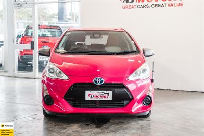 2016 Toyota Aqua - Thumbnail