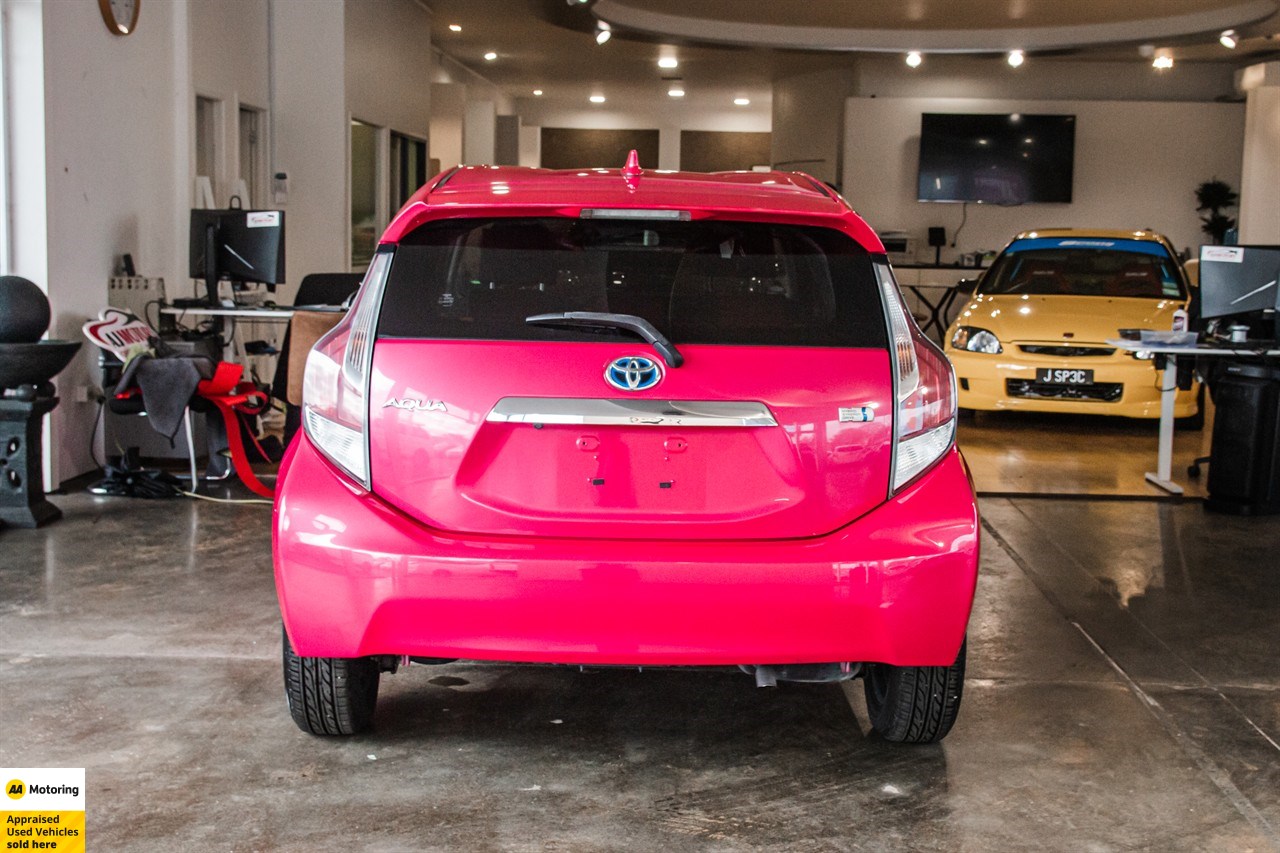 2016 Toyota Aqua