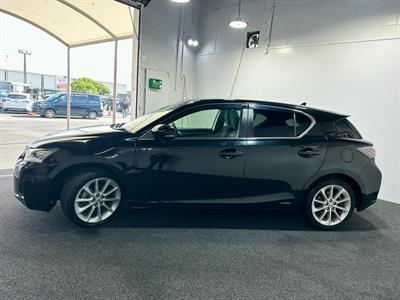 2012 Lexus CT200H - Thumbnail