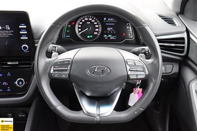 2022 Hyundai IONIQ - Thumbnail
