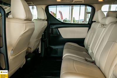 2020 Toyota Alphard - Thumbnail