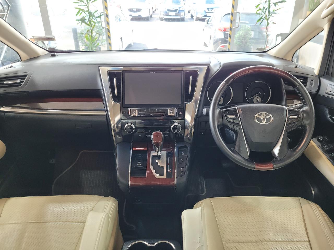 2016 Toyota Vellfire