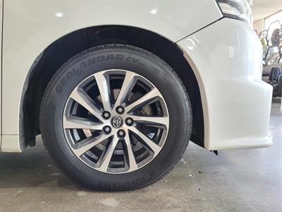 2016 Toyota Vellfire - Thumbnail