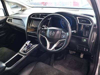 2017 Honda Shuttle - Thumbnail