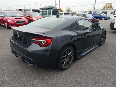 2016 Toyota 86 - Thumbnail