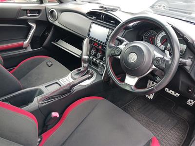 2016 Toyota 86 - Thumbnail
