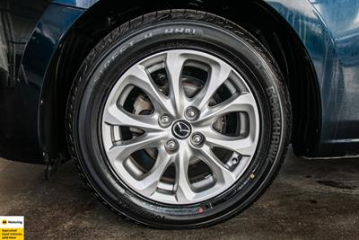 2016 Mazda Demio - Thumbnail