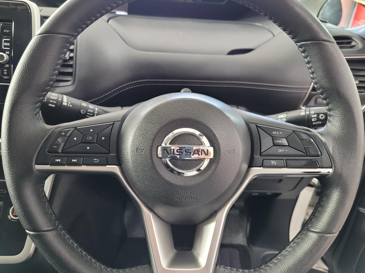 2016 Nissan Serena