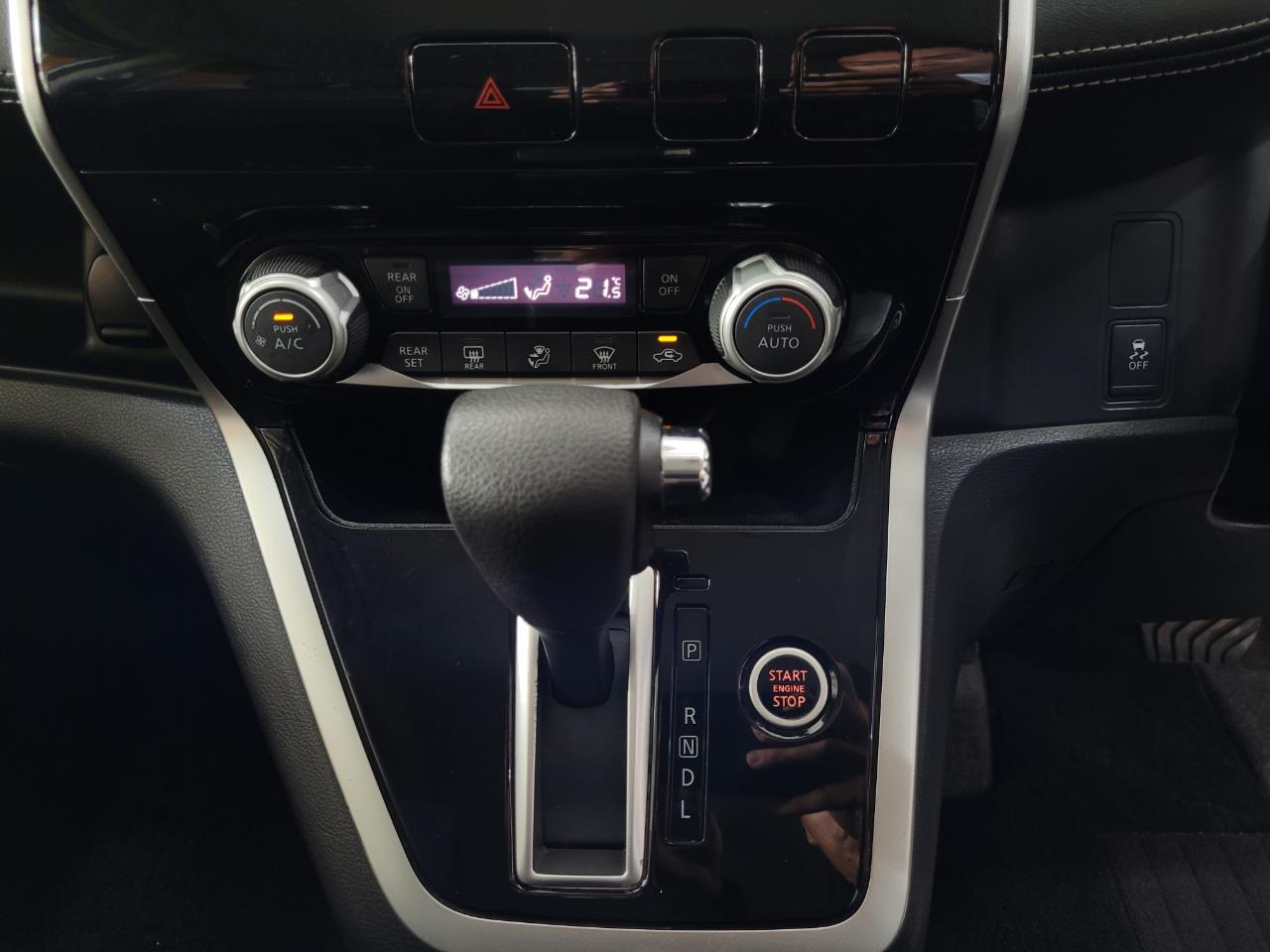 2016 Nissan Serena