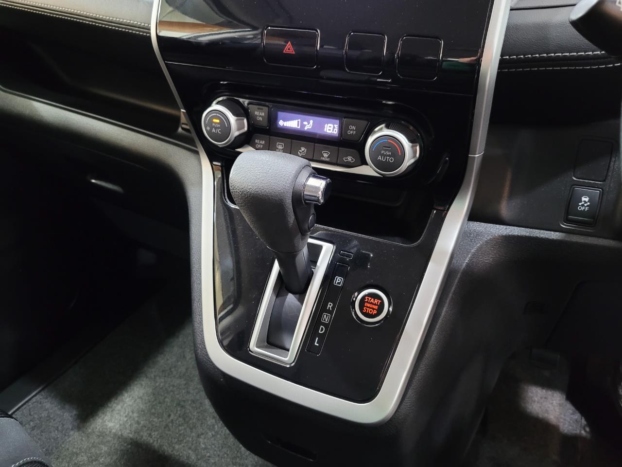 2016 Nissan Serena
