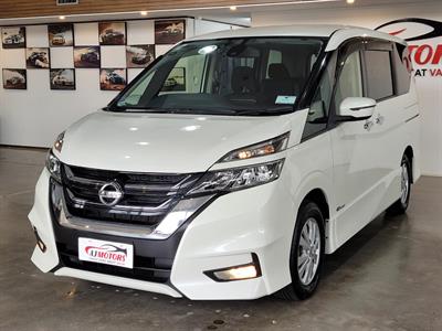 2016 Nissan Serena - Thumbnail