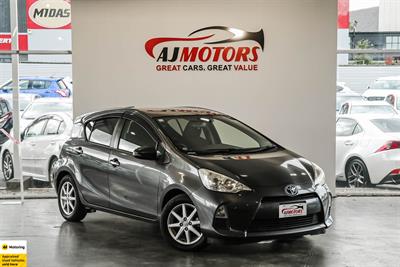 2012 Toyota Aqua - Thumbnail