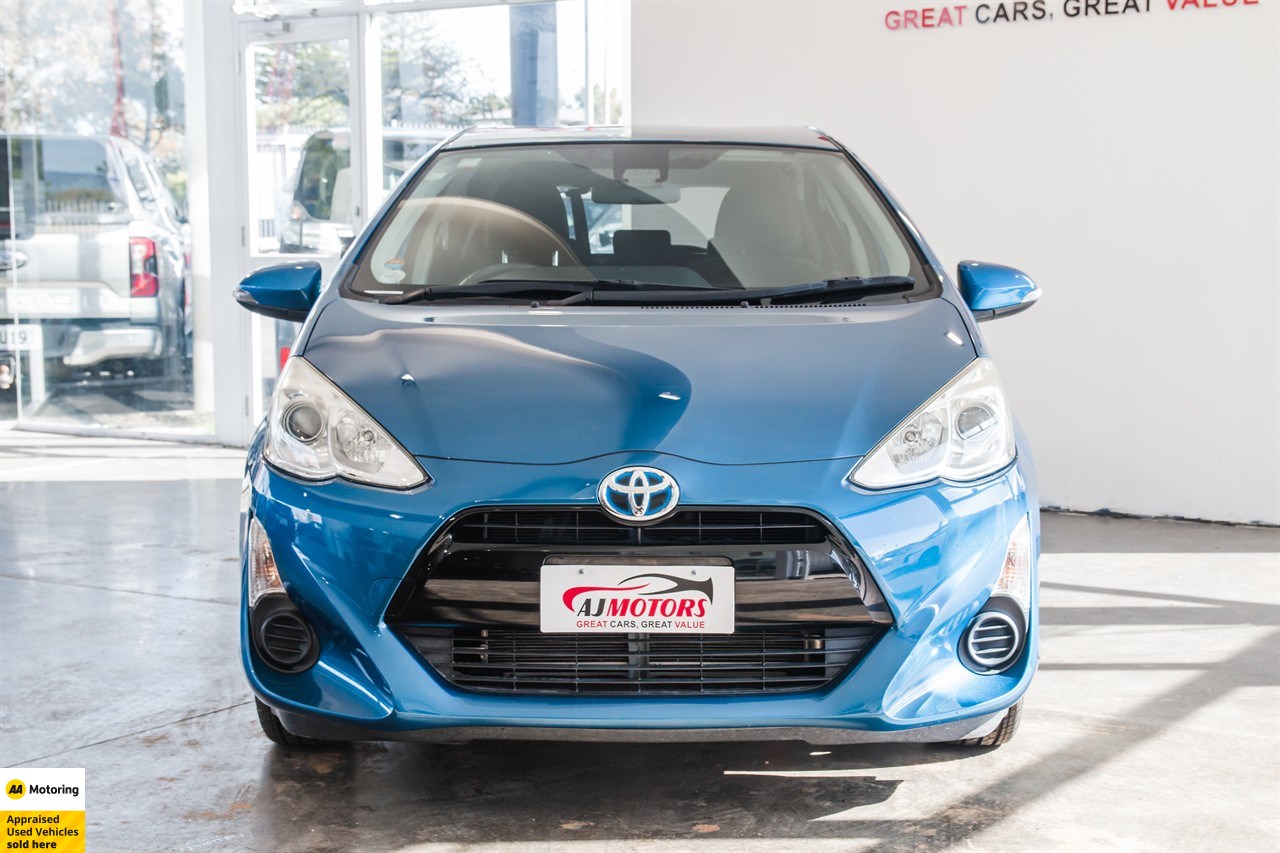 2016 Toyota Aqua
