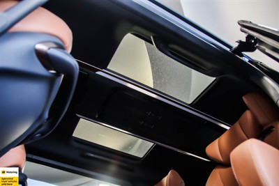 2025 Toyota Vellfire - Thumbnail