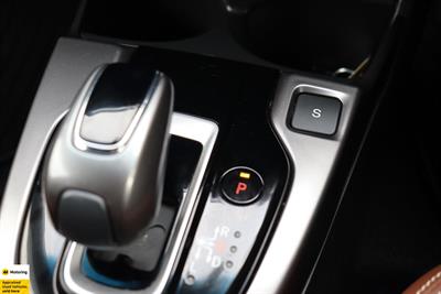2017 Honda Fit - Thumbnail