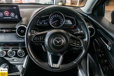 2020 Mazda MAZDA2 - Thumbnail