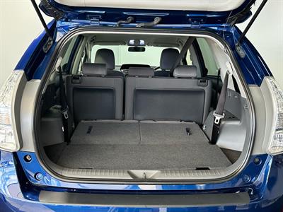 2012 Toyota Prius - Thumbnail