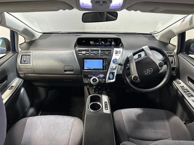 2012 Toyota Prius - Thumbnail