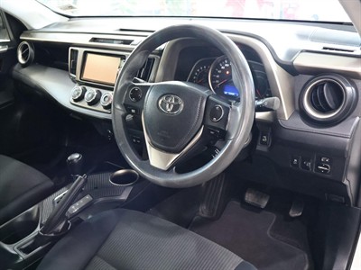 2013 Toyota RAV4 - Thumbnail