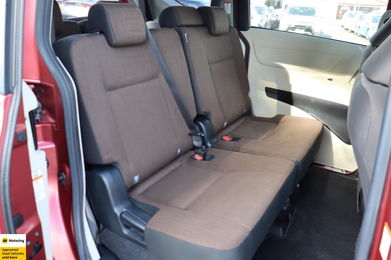 2016 Toyota Sienta
