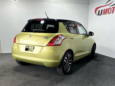 2014 Suzuki Swift - Thumbnail