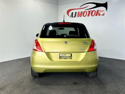 2014 Suzuki Swift - Thumbnail