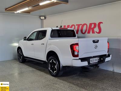 2021 Nissan Navara - Thumbnail