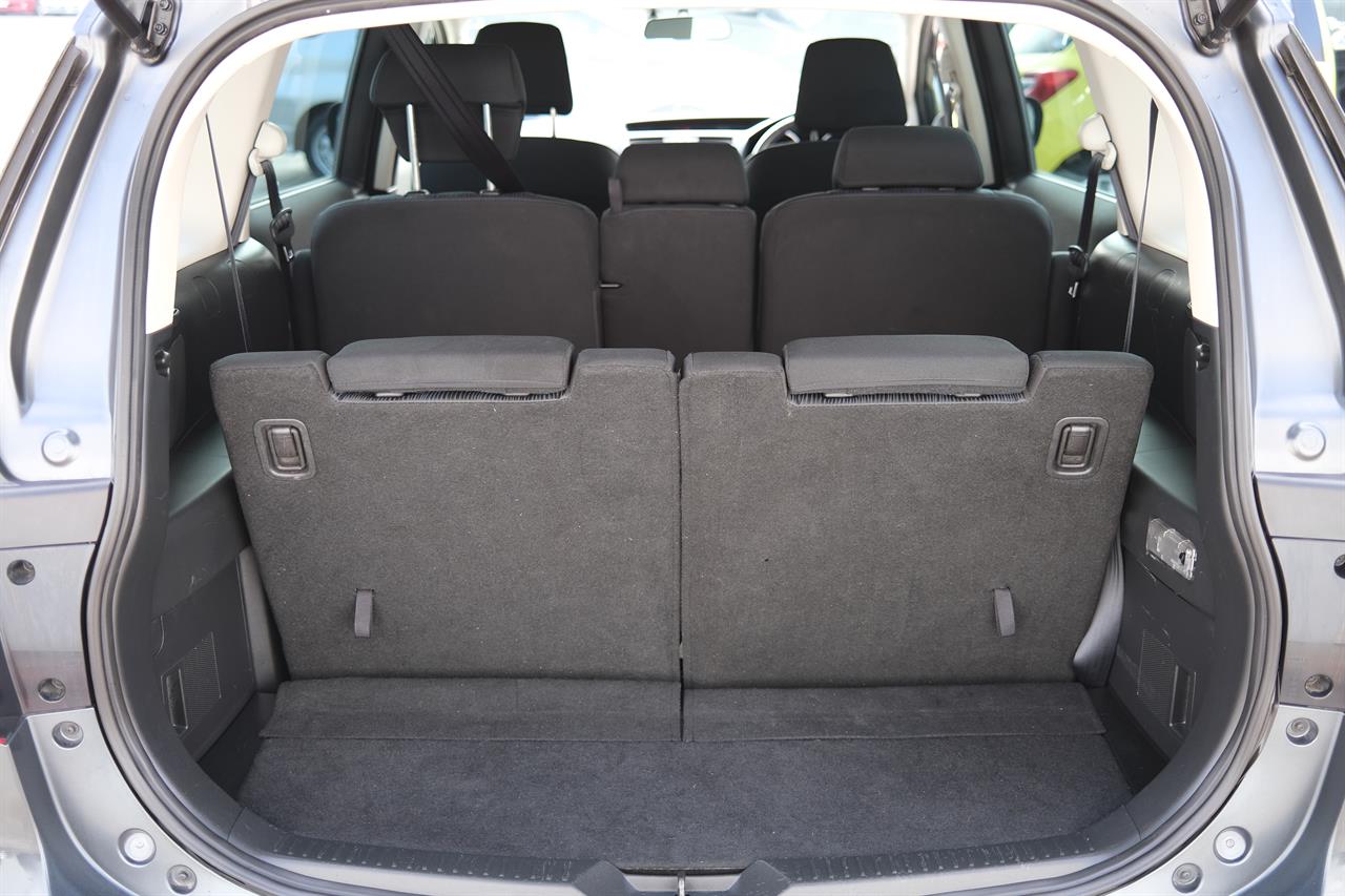 2012 Mazda Premacy