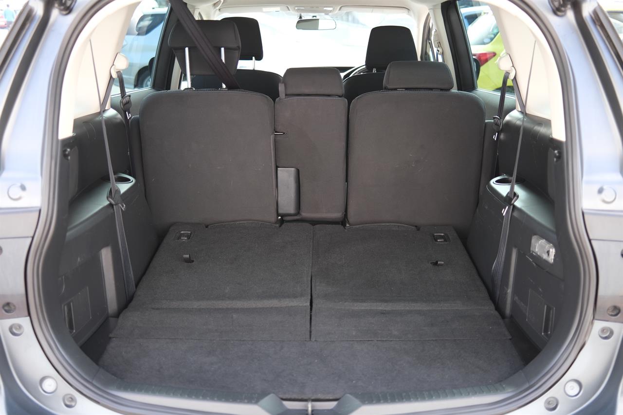 2012 Mazda Premacy