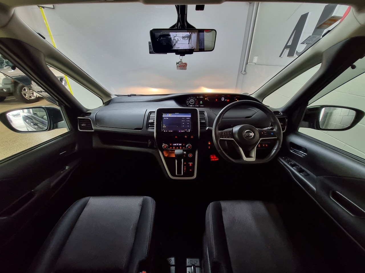 2016 Nissan Serena