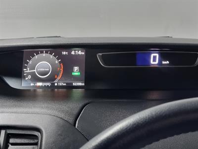 2016 Nissan Serena - Thumbnail