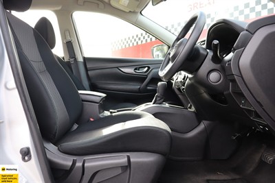 2021 Nissan X-Trail - Thumbnail