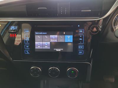 2016 Toyota Corolla - Thumbnail