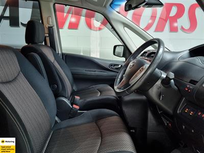 2015 Nissan Serena - Thumbnail