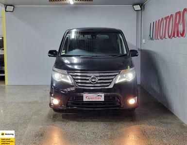 2015 Nissan Serena - Thumbnail