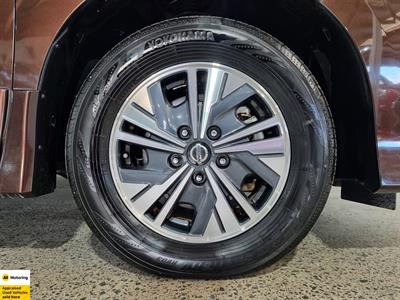 2019 Nissan Serena - Thumbnail