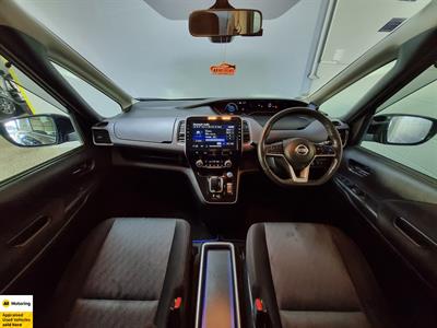 2019 Nissan Serena - Thumbnail