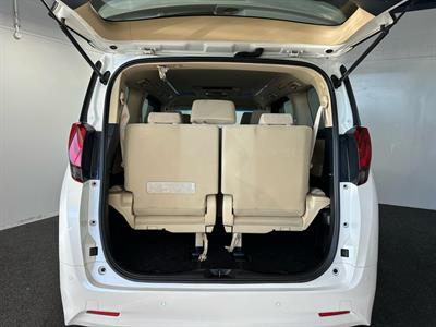 2016 Toyota Alphard - Thumbnail